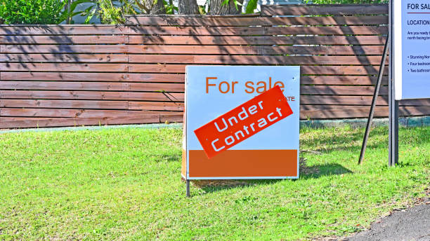 istock House for sale sign 2155247828