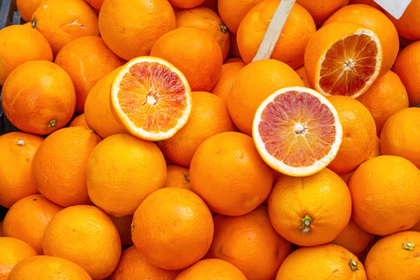 istock A pile of blood oranges 2155368816