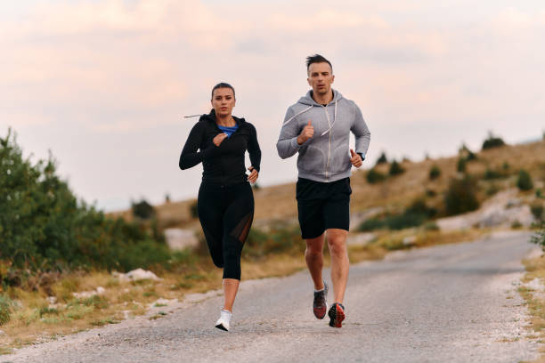 istock A Couple's Energizing Morning Run in the Mountains 2155451894
