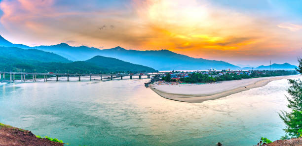 istock Lang Co bay, Hue, Vietnam in the sunset 2155534235