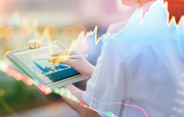 istock Business with AI-Financial tech Artificial Intelligence helping to predict fesibility making online investing growth from online business investment 2155542796