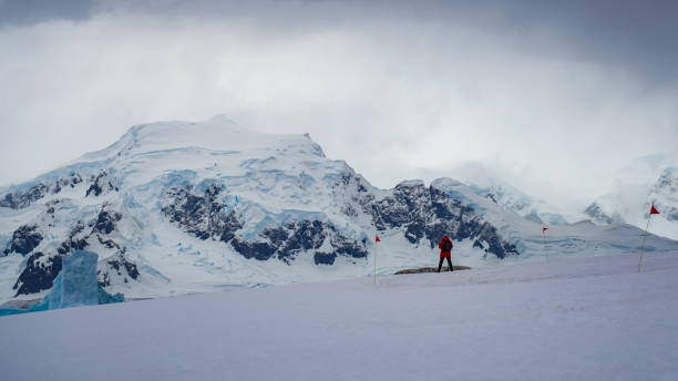 istock Hills in Antarctica under gloomy sky 2155550215