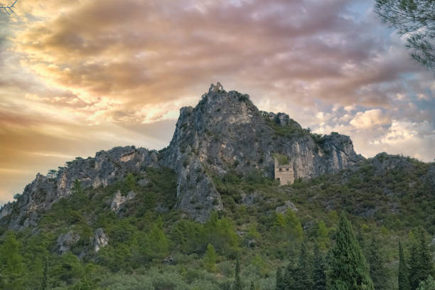 istock Saint-Guilhem-le-Desert, the village 2155595241
