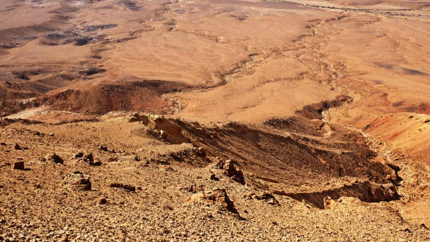 istock Crater at Mitzpe Ramon 2155675250