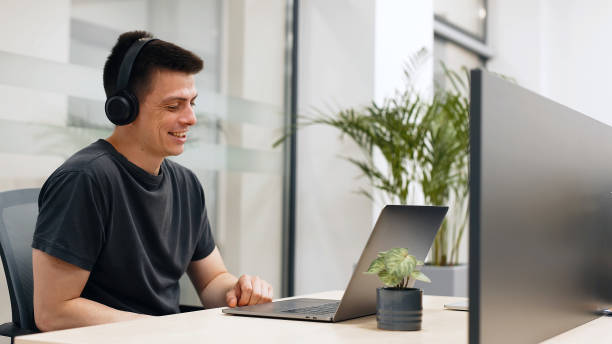 istock Office Worker On Accounting Bureaucracy. Economist Analyze Crypto Currency Chat. Financial Expert Check Cryptocurrency Rate. Financial Advisor On Digital Investment Document Online Trading Strategy 2155806498