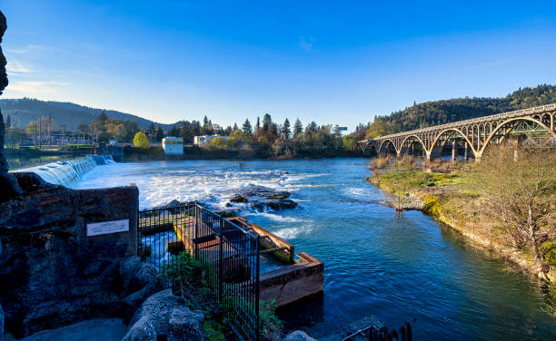 istock Scenic view of dawn over Winchester Dan & Bridge 2155874249