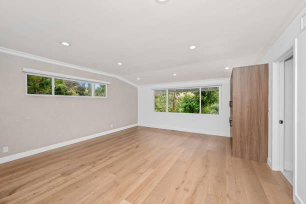 istock Empty room in a renovated Los Angeles home 2155877105