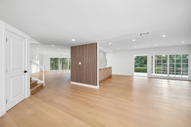 istock Remodeled home in Los Angeles, with empty rooms 2155877153