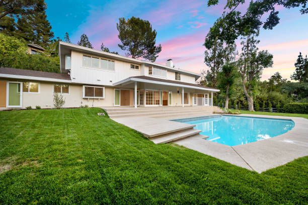 istock Luxurious Los Angeles remodeled residence with a pool 2155877178
