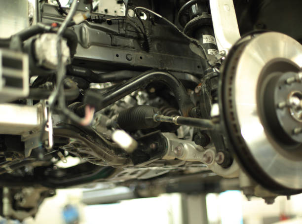 istock Cars repair 2155916352