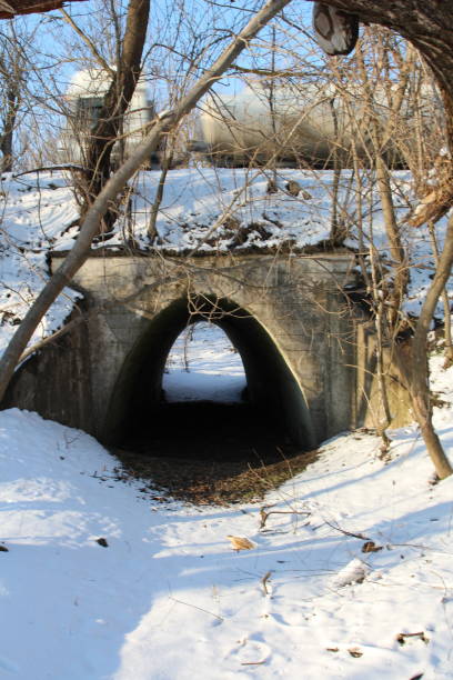 istock A tunnel in the snow 2155932720