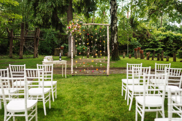 istock Fresh flower wedding decoration 2155982638