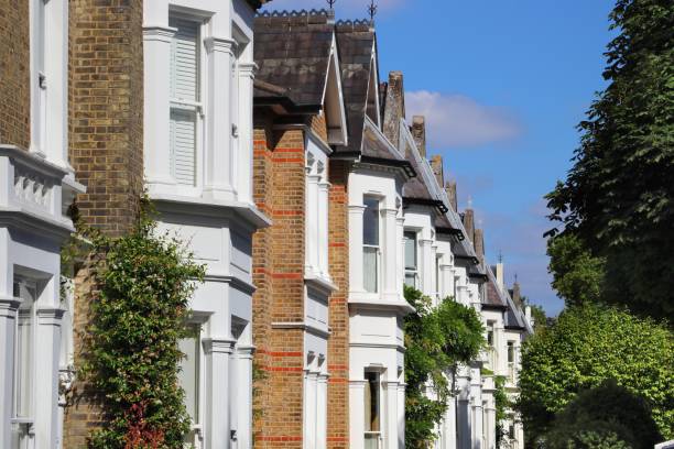 istock English architecture in Kew, London 2156026225