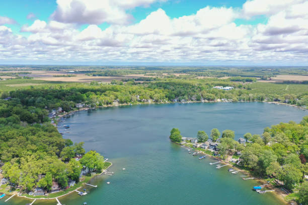Dowagiac Michigan spring color on Sister Lakes