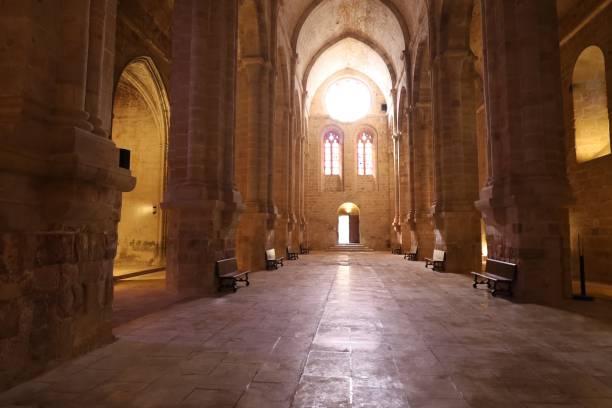 istock Narbonne - Fontfroide abbey 2156090110