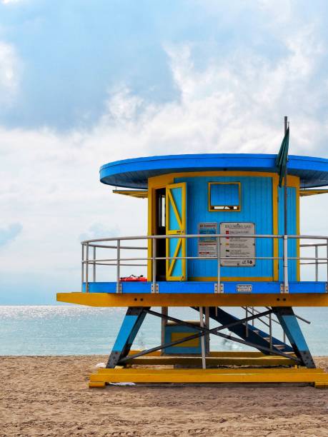 istock Miami life guard stand 2156102170