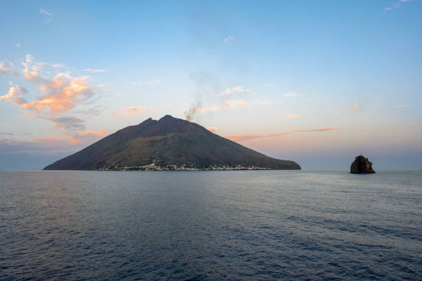 Vulcano Stromboli e Strombolicchio