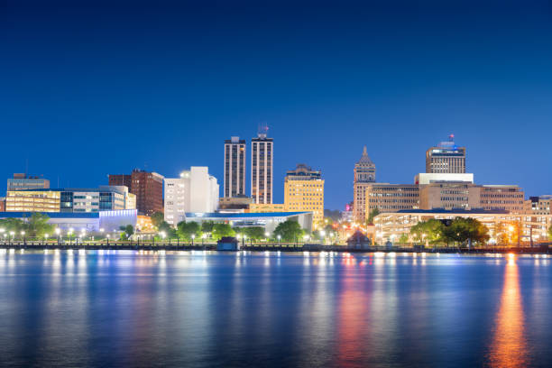istock Peoria, Illinois, USA Downtown Skyline 2156190004