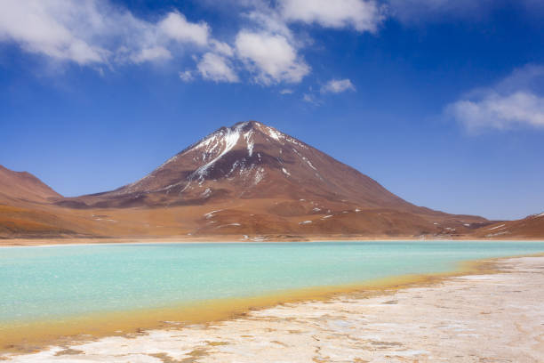 istock The green Laguna Verde,Bolivia 2156339918