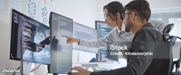Foto de Hispanic Latin American Couple Software Engineer Developer Use ...