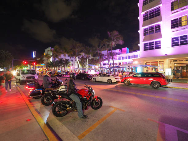 Art Deco District in Miami Beach, Florida. Miami Beach, Florida 12-19-2018 The Miami Beach Art Deco District and Ocean Drive at night. 1 hotel south beach stock pictures, royalty-free photos & images