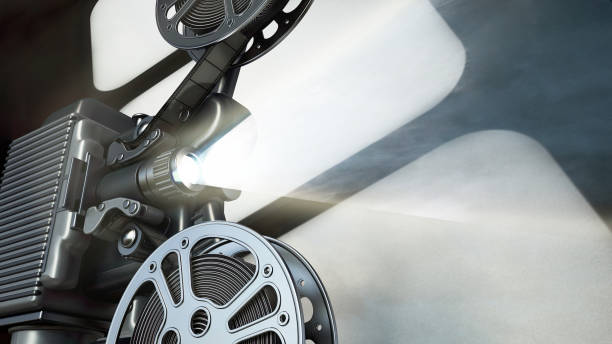 fotografii de stoc, fotografii și imagini scutite de redevențe cu prim-plan al unui proiector de film vintage cu fascicul de lumină puternică - hollywood