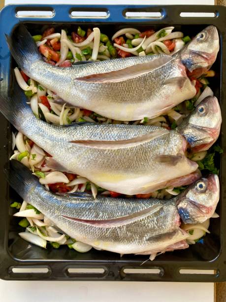 istock How to prepare sea bream in the oven 2156644724