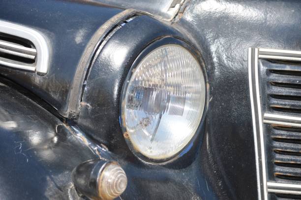 istock retro cars 2156665034