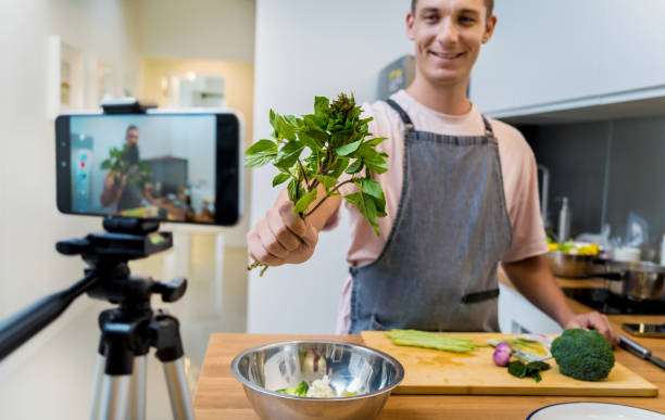 istock The chef is broadcasting live from workshop how to prepare a vegetarian green curry 2156760024