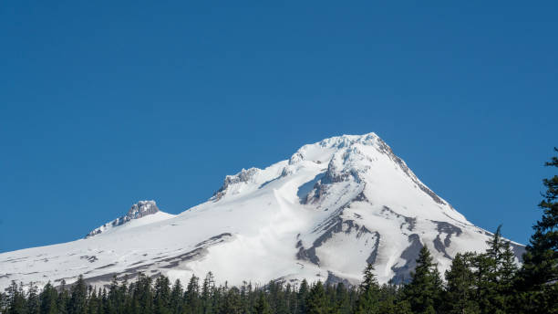 istock summit of Mount Hood, Oregon 2156790934