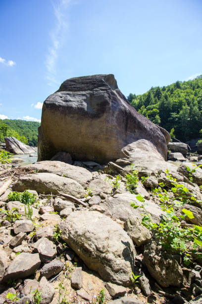 istock Views from the Eagle Cliff Falls Trail, Cumberland Falls State Park, Kentucky 2156797793