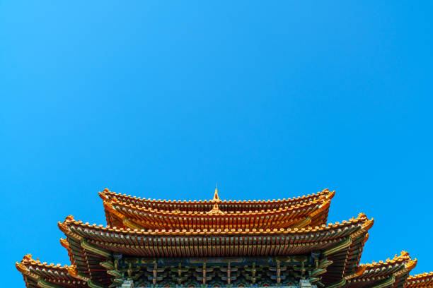 These photos shows the decoration details of Yanchi Tower, or Wild Goose Winged Tower, from different perspective, which are suitable desktop background on devices such as computer, laptop & cellphone, etc.