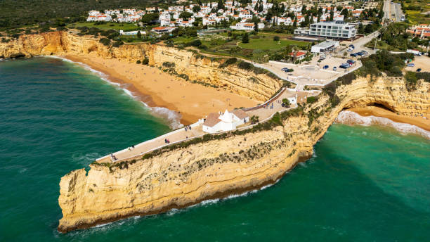 Praia de Nossa Senhora da Rocha