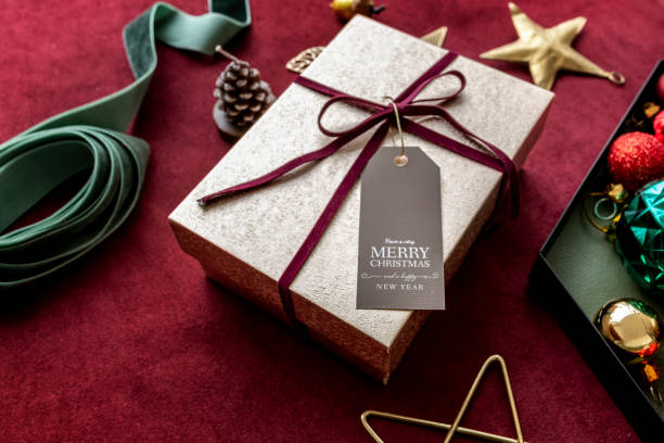 istock Aerial view of gift box with a tag 2157031516