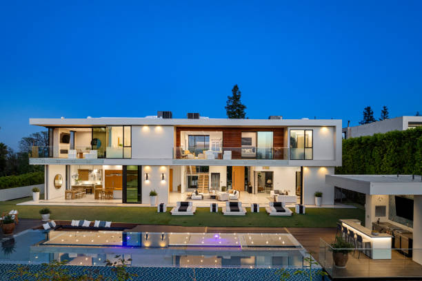 istock Spacious contemporary house with pool and terrace in the evening 2157067743