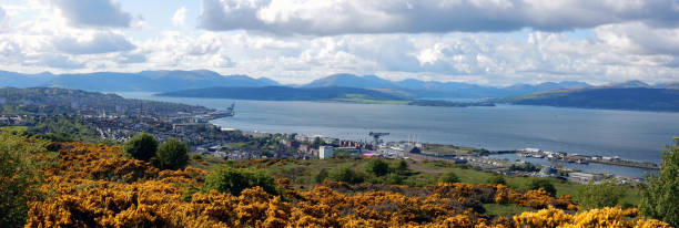istock View of Greenock on the River Clyde 2157099421
