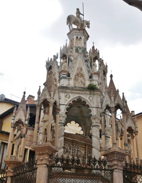 istock Tomb of Cansignorio 2157170432