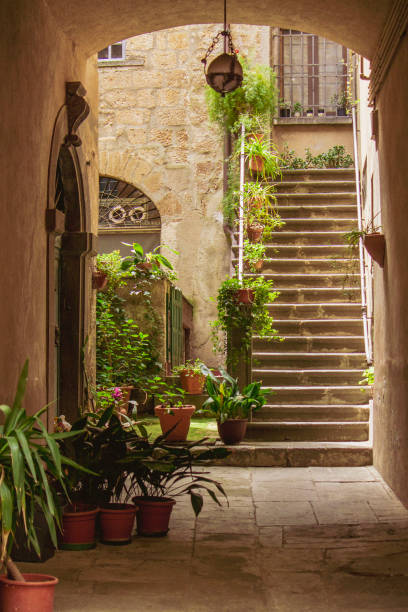 istock street of Orvieto 2157172911