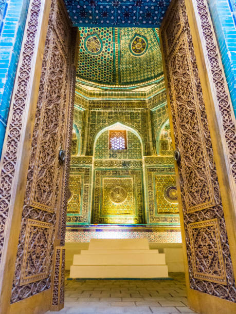 istock Shah-i-Zinda (English translation: The Living King), Samarkand, Uzbekistan 2157266797