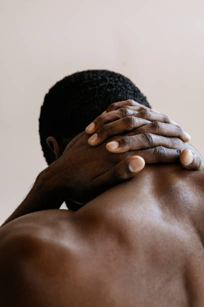 istock Rear view of a flexed back muscular social template 2157408238