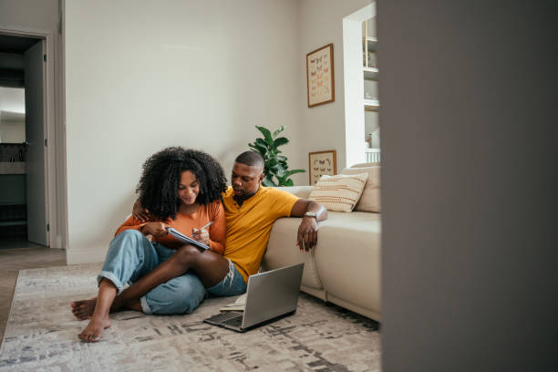 Couple shopping online