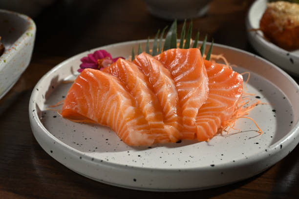 Sashimi de Salmão: Frescor Japonês em Sua Mesa - receita deliciosa profissional - passo 1