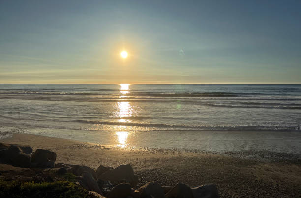 istock Sun Setting Torrey Pines State Reserve South Beach 2157694431