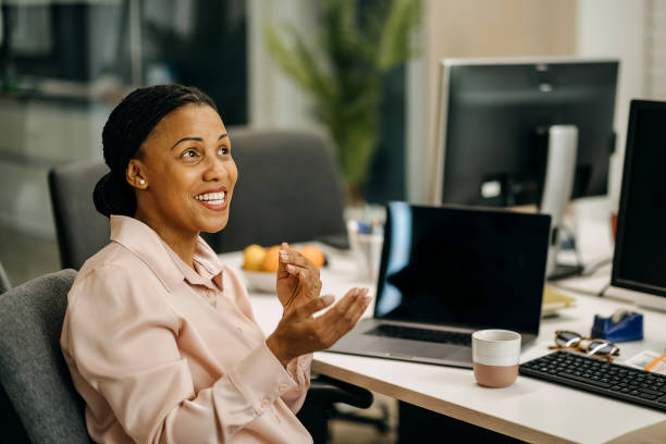 istock Woman is talking to a colleague 2157793810