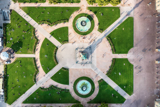 istock Schlossplatz in Stuttgart, Germany 2157874098