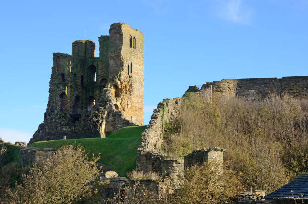 istock Ruins of Scarborough Castle, England 2157913154