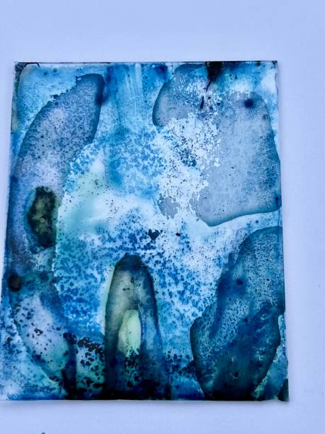 istock Cyanotype printing on glass 2157920497