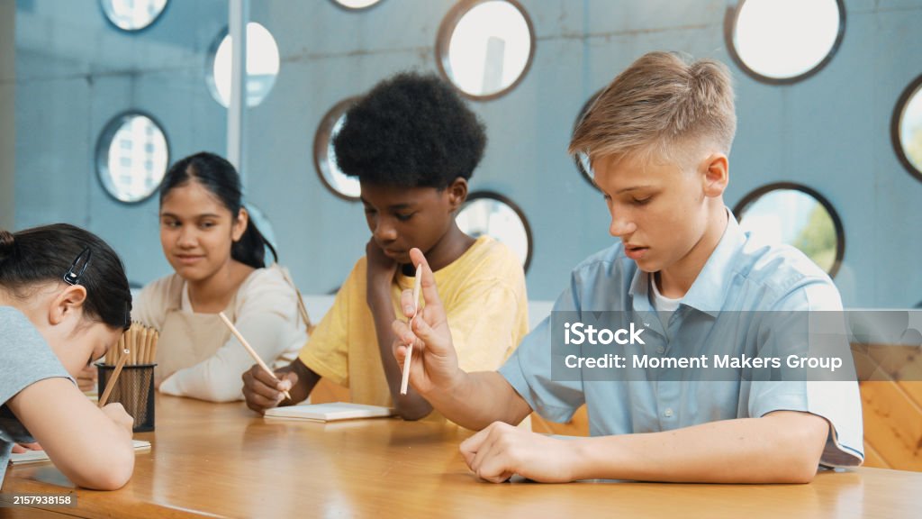 Lecturing Boy Boy Listening Teacher Explain While Lecturing And Think About Idea ...