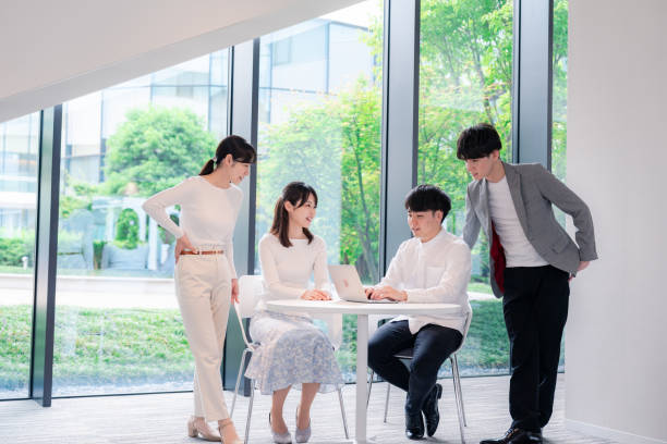 istock Business people having a meeting 2158088139