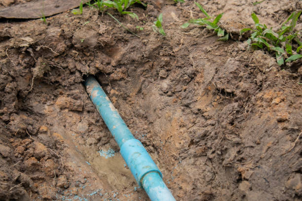 istock Digging to repair plumbing 2158140850